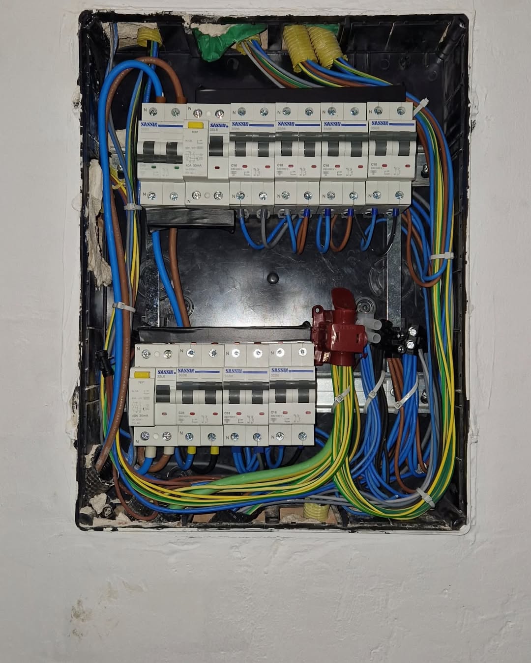 Cambiar o renovar cuadros eléctricos en viviendas